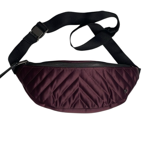 Athleta Kinetic Quilted Satin Plum Crossbody Bag EUC - Picture 1 of 8